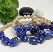Load image into Gallery viewer, Lapis Lazuli & Rosewood Diffuser Bracelet
